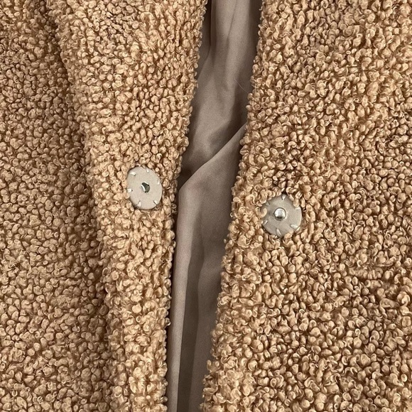 Sanctuary Faux Fur Caramel Colored Double Breasted One Snap Teddy Coat Jacket - Picture 11 of 14
